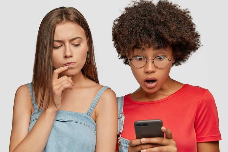 修复了whatsapp上的聊天历史记录错误的问题