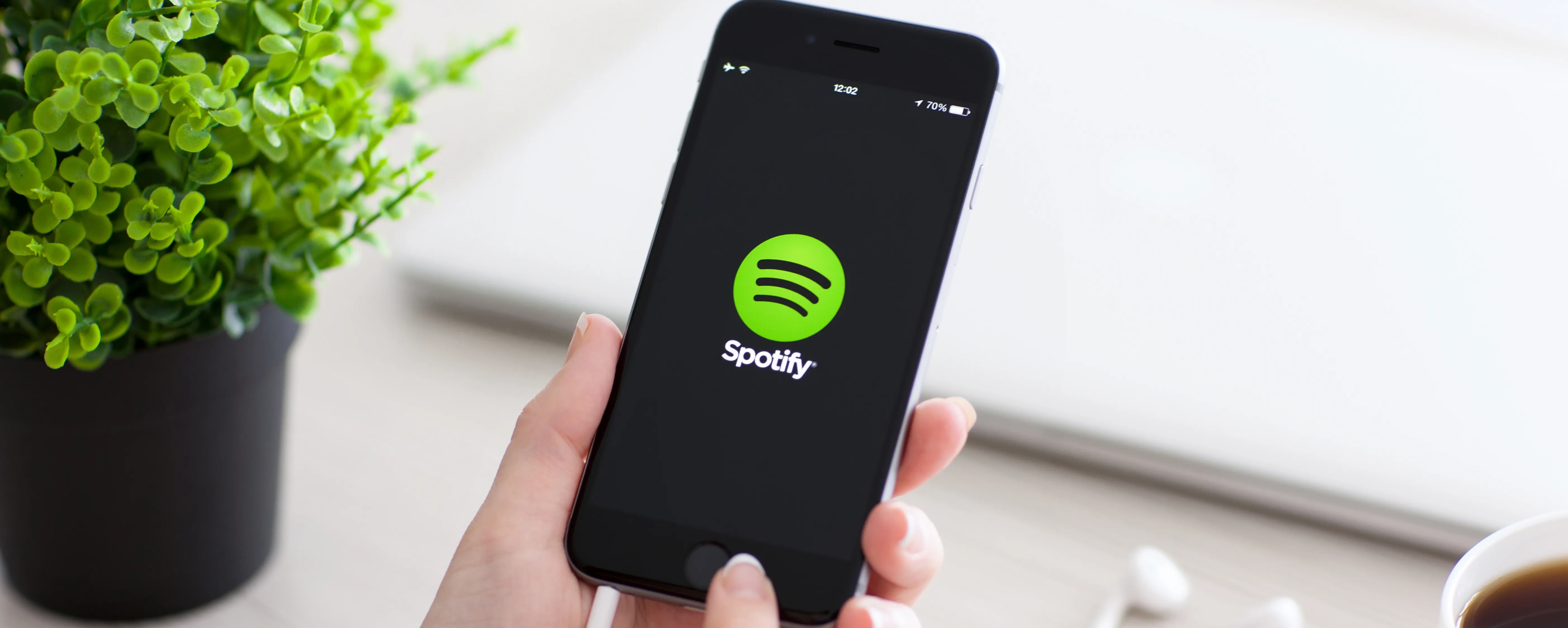 Spotify 在 iPhone 和 iPad 上使用多少数据流量？