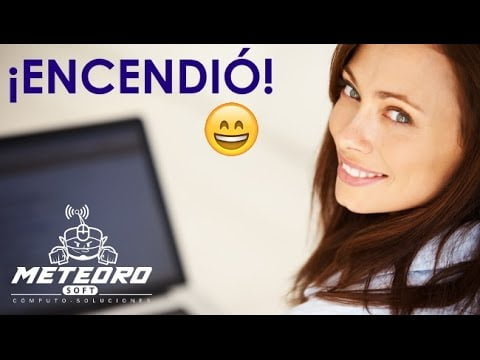 如果我的笔记本电脑闪烁并且不打开该怎么办？