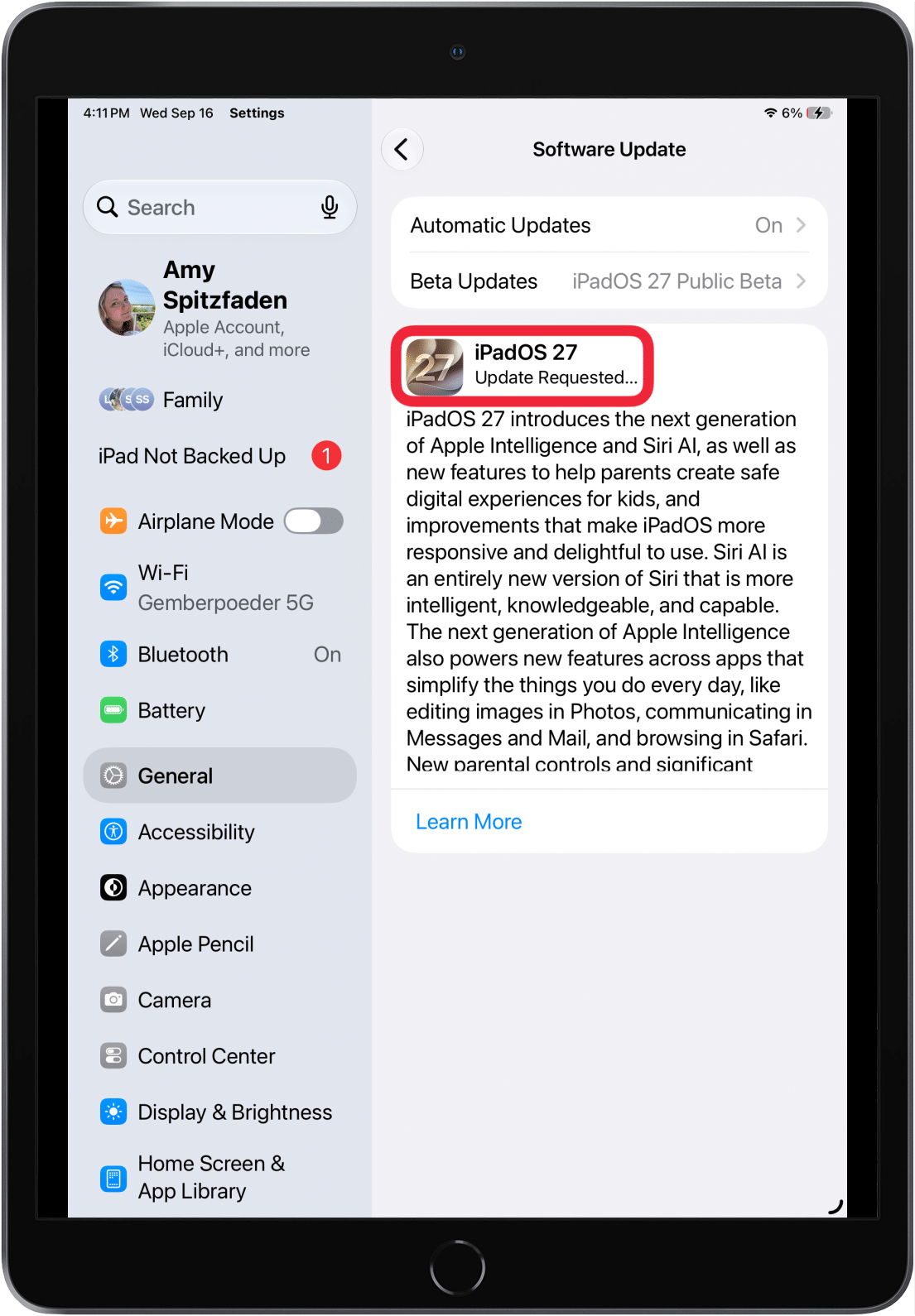 iPadOS 27 更新已请求并显示进度