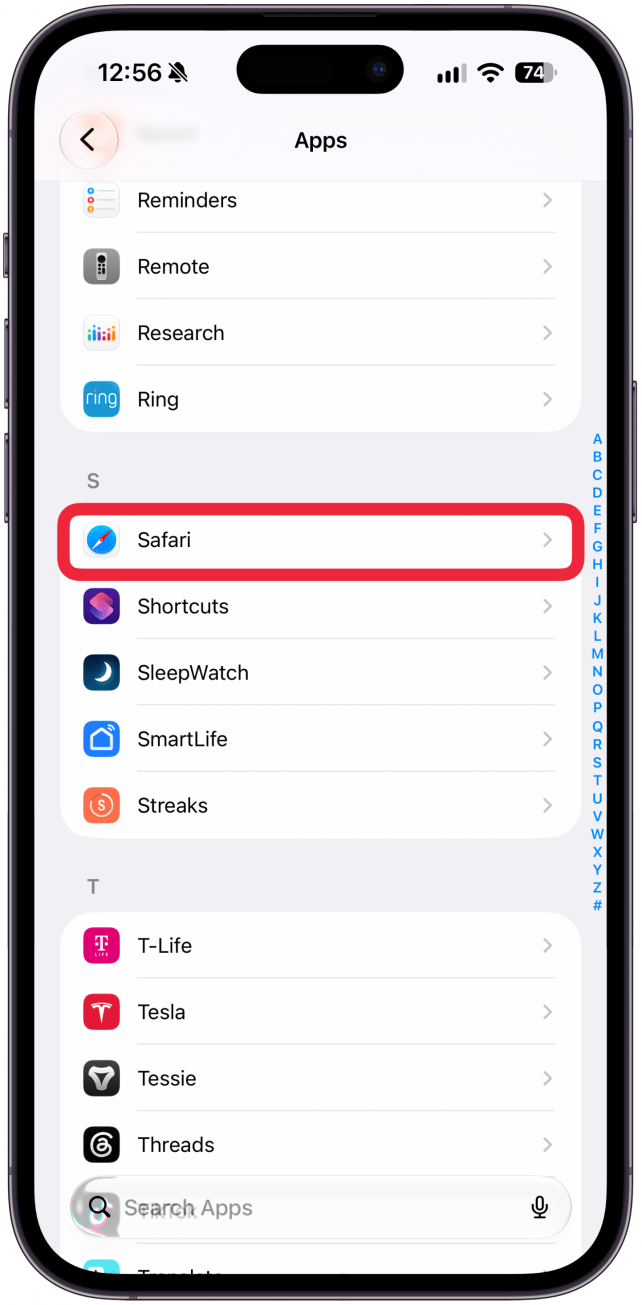 在 App 列表中找到 Safari